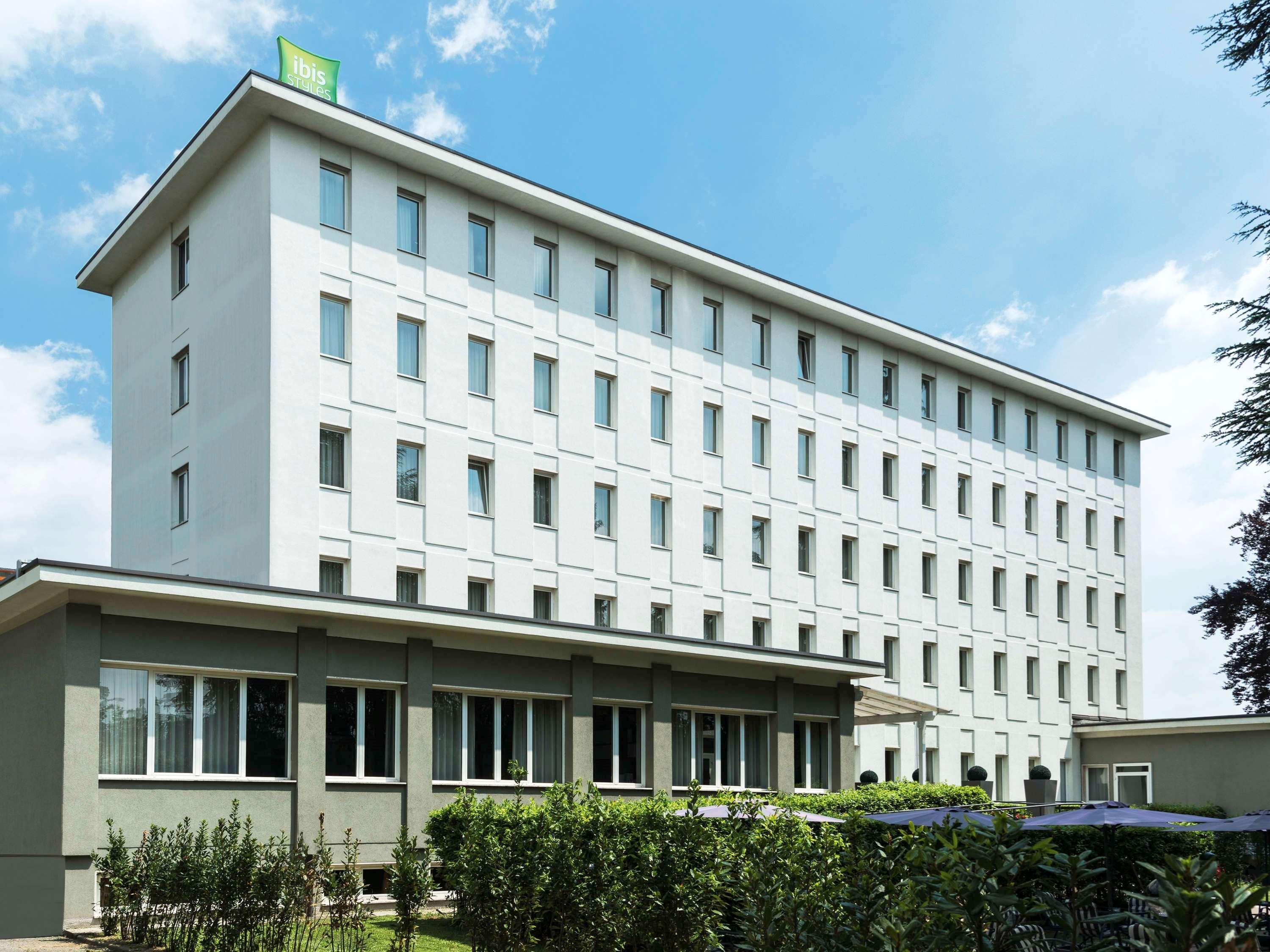Bis Hotel Varese Esterno foto