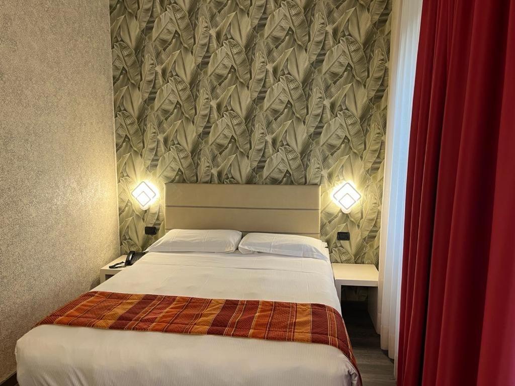 Bis Hotel Varese Esterno foto