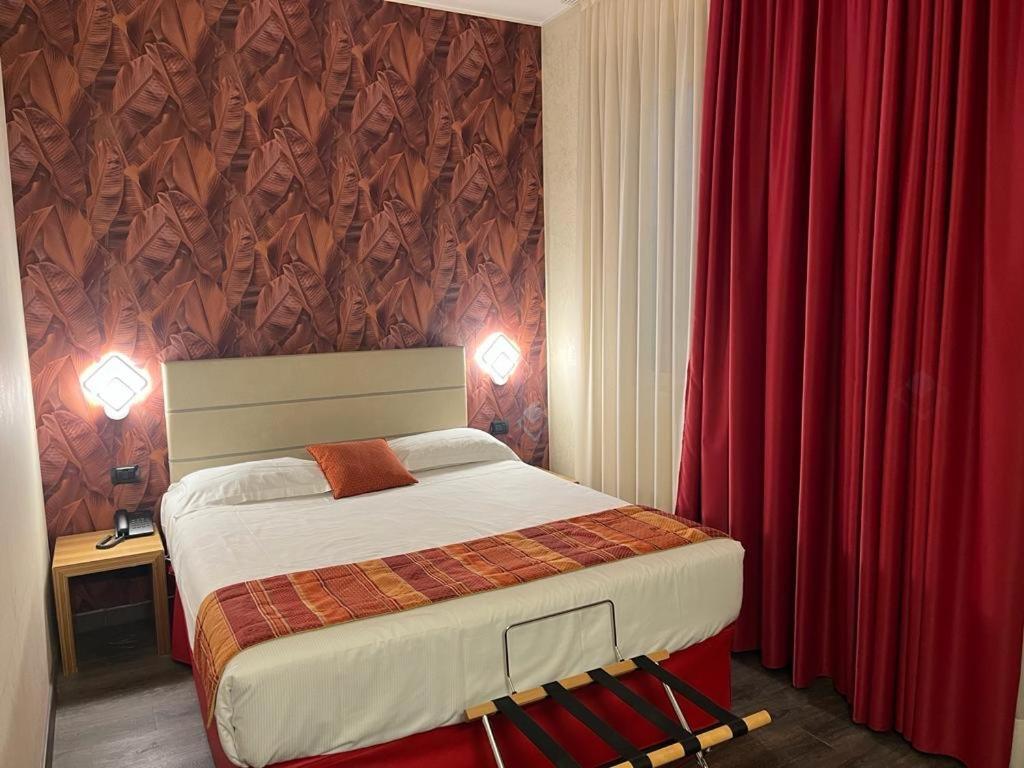 Bis Hotel Varese Esterno foto